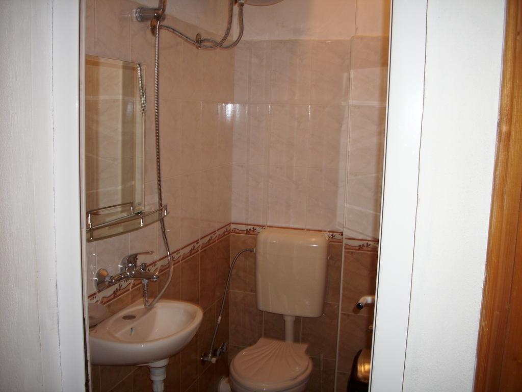 Georgievi Guest House Pomorie Exterior photo